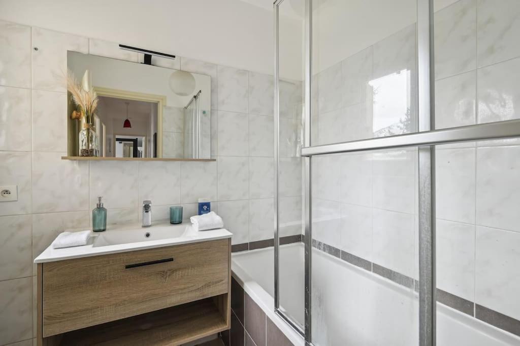 "Joie De Vivre" - Parisian Spacious & Charming Flat Asnières Dış mekan fotoğraf